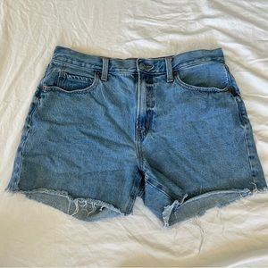 Old Navy Distressed Denim jean Shorts Jorts